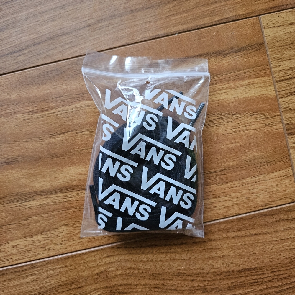 NWOT Vans Shoe Laces